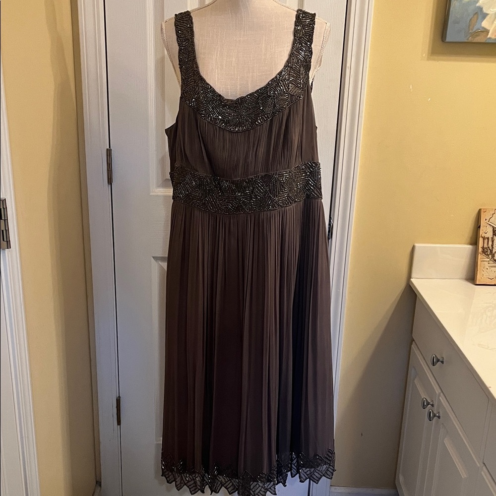Adrianna Papell Silk Chiffon Beaded Midi Dress, Size 20W
